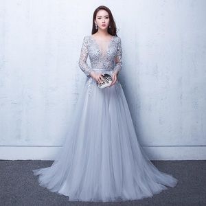 Grey Long Sleeves Lace Tulle Bridal/Prom Dress